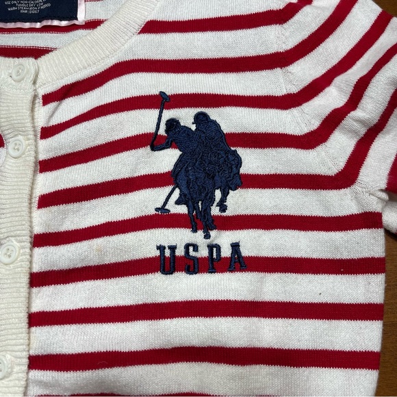 US Polo Assn- Vintage Red and White Striped Cardigan. Size Medium. - Picture 6 of 8